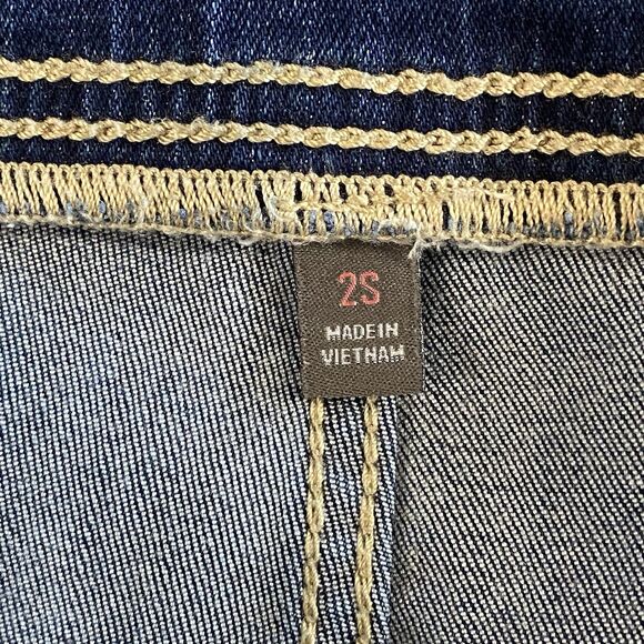 Torrid #FeelTheFit Lean Jean Slim Boot Super Soft Pull-On Jeans Women’s 2S (~18) - Picture 6 of 11